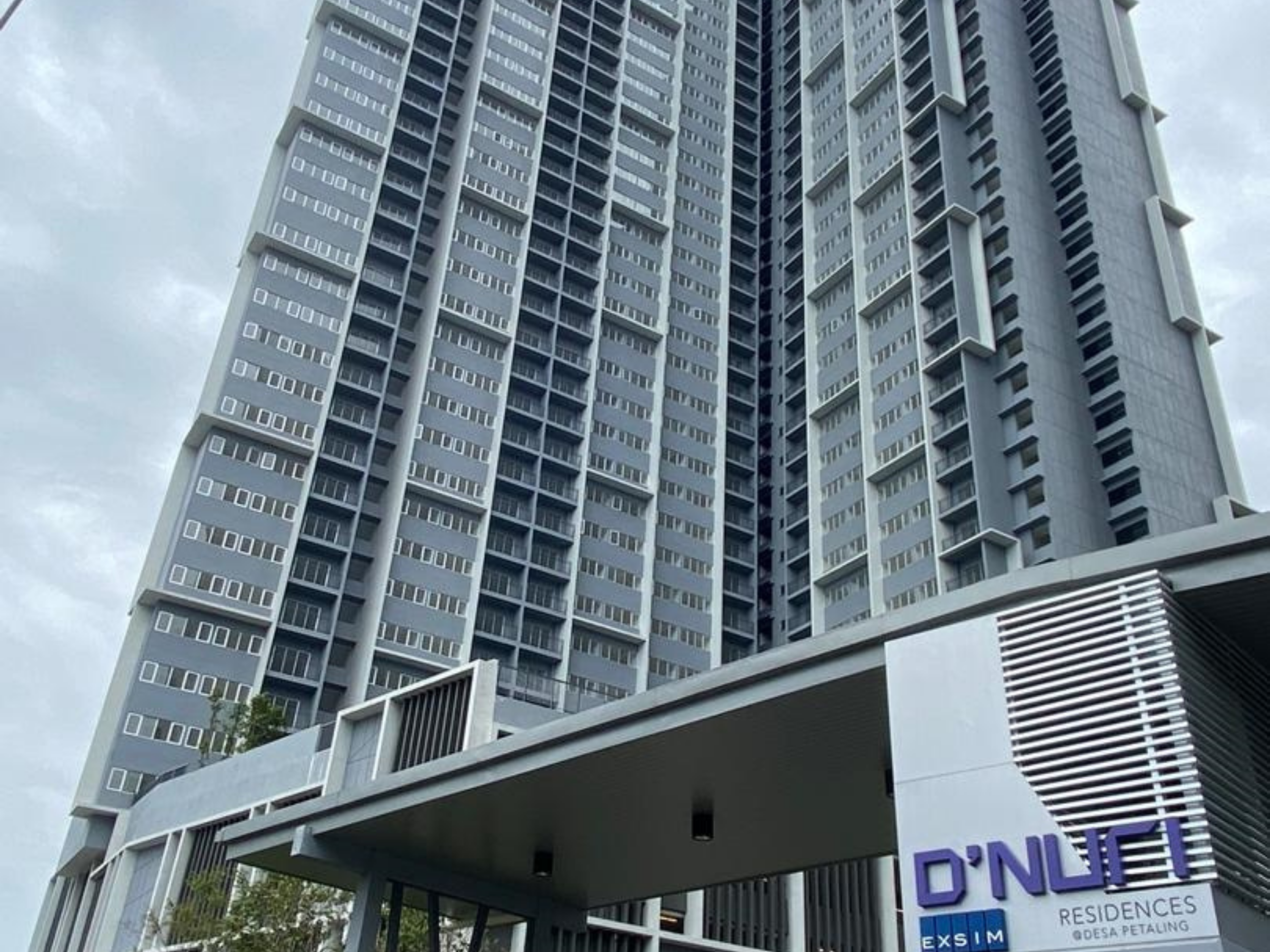 D'Nuri Residences